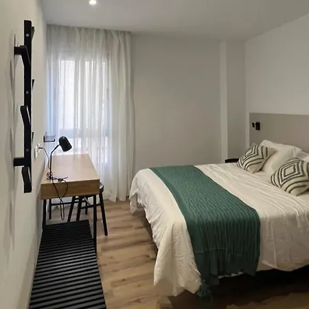 Live Cruz Solarium Apartment